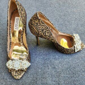 Badgley Mischka Vanetia Platino Lace Peeptoe Pump - Size 9 - Never Worn